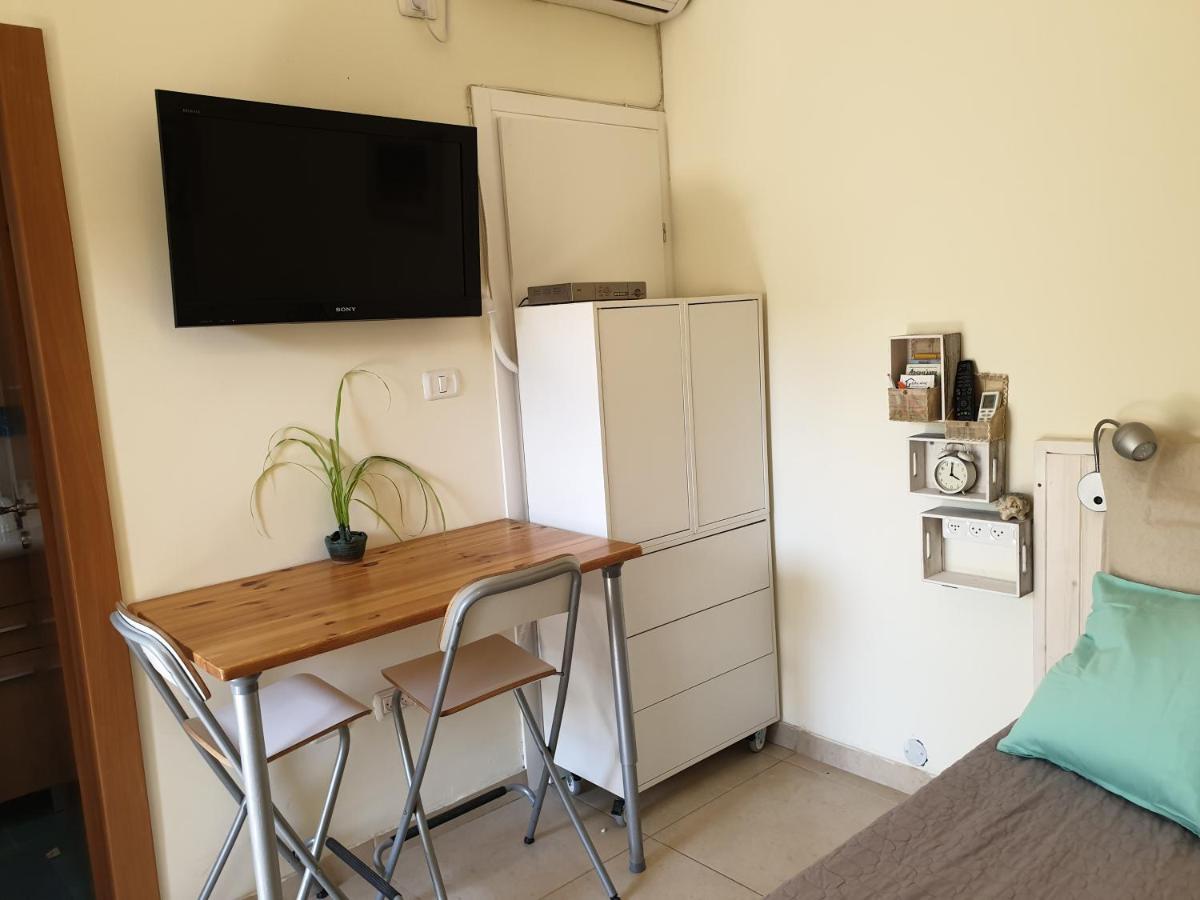Guy Family Guestroom'S (Adults Only) Midreshet Ben Gurion Kültér fotó
